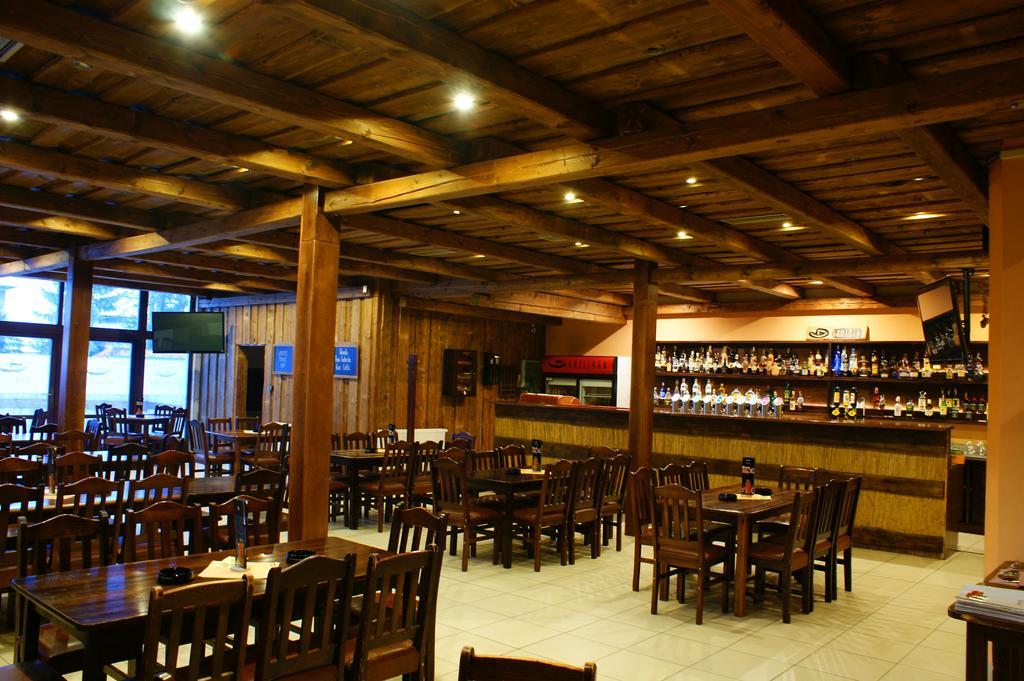 Grillbar Penzion & Restaurant Spišská Nová Ves Exterior foto